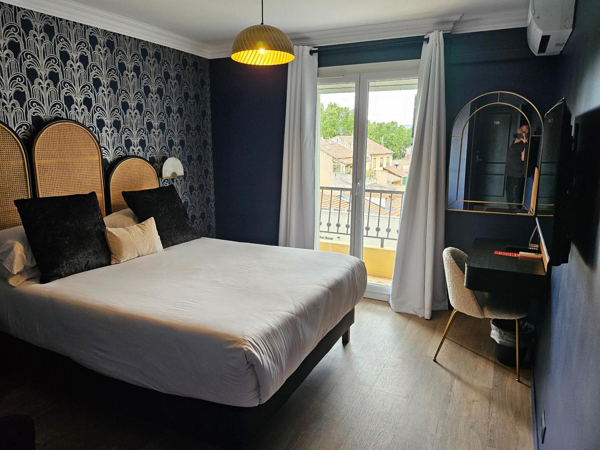 La Caravelle Hotel Aix-en-Provence Buitenkant foto